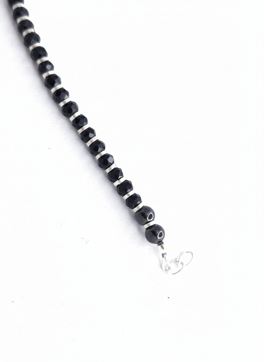 Black Guardlet faceted black stone bracelet with silver accents